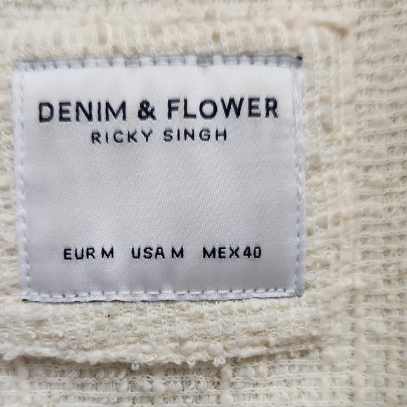 Denim & Flower Cream Textured Button Down Shirt - Picture 2 of 5